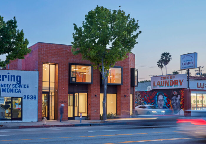 Lincoln Studios : Poon Design Inc.